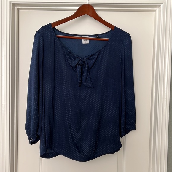 Cabi navy blue Knot blouse - Picture 2 of 4
